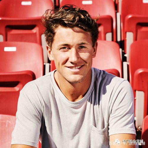 球队带来高 球队带来高