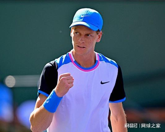 国际足坛立 国际足坛立