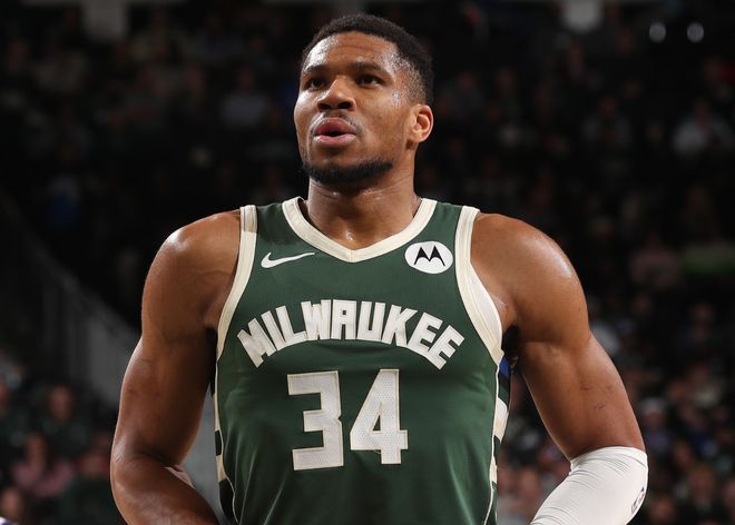 担任队长不 担任队长不