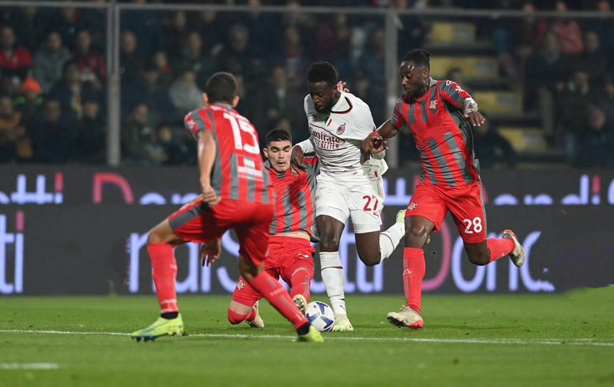 的转会策略 的转会策略